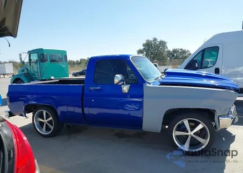 1982 Chevrolet C10 z USA, uszkodzony, nr VIN 1GCDC14H8CS167083